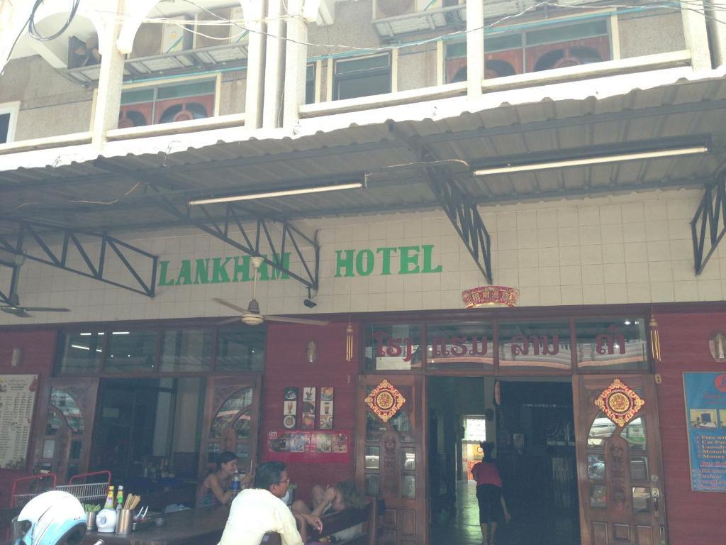 Lankham Hotel Паксе Екстер'єр фото